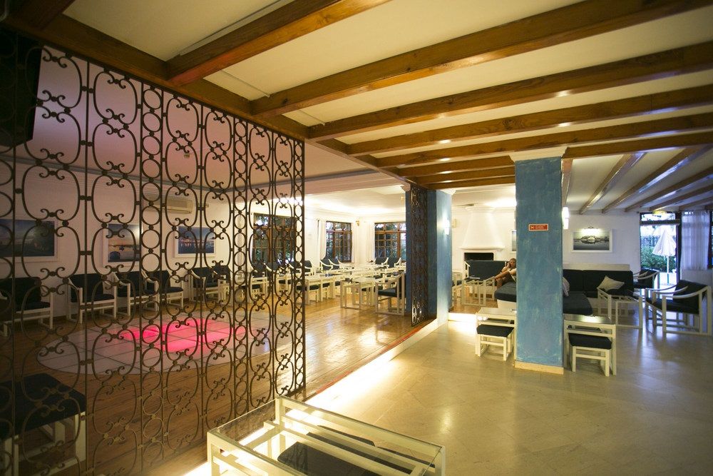 Mirachoro Portimao Aparthotel Restaurant foto